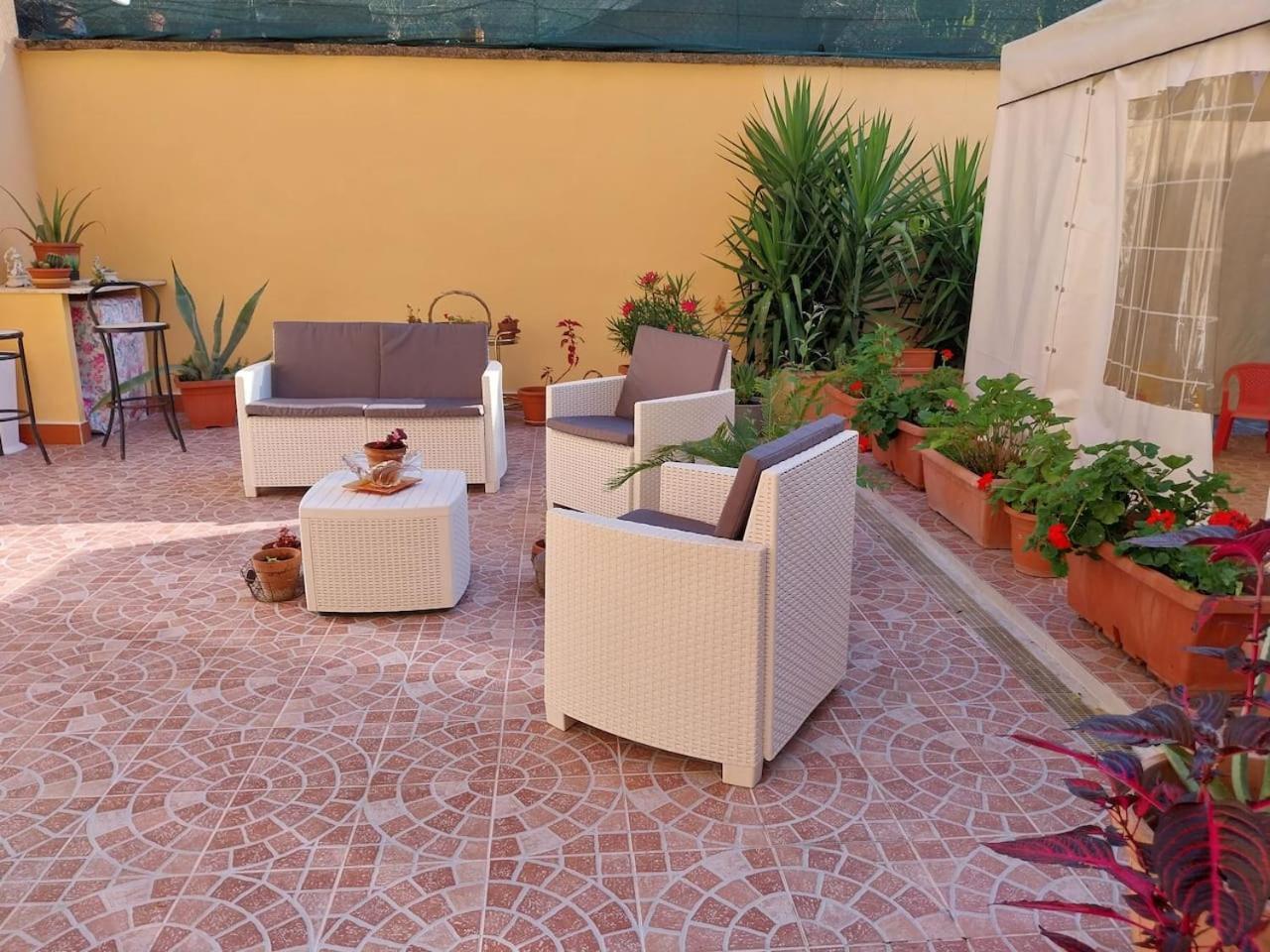 Il Giardino Di Marimar Roma Exterior foto